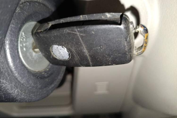 Used Venucia R50 2015 1.6L Automatic Fashion Edition