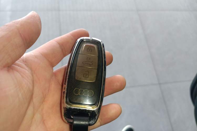 Used Audi A6L 2022 40 TFSI Luxury Dynamic Model
