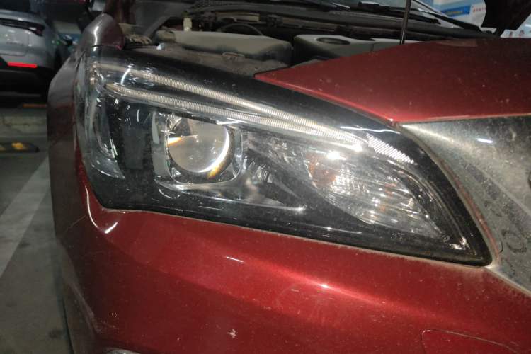 Used Buick Verano 2018 Sedan 15S Automatic Leading Model Right Front Headlight