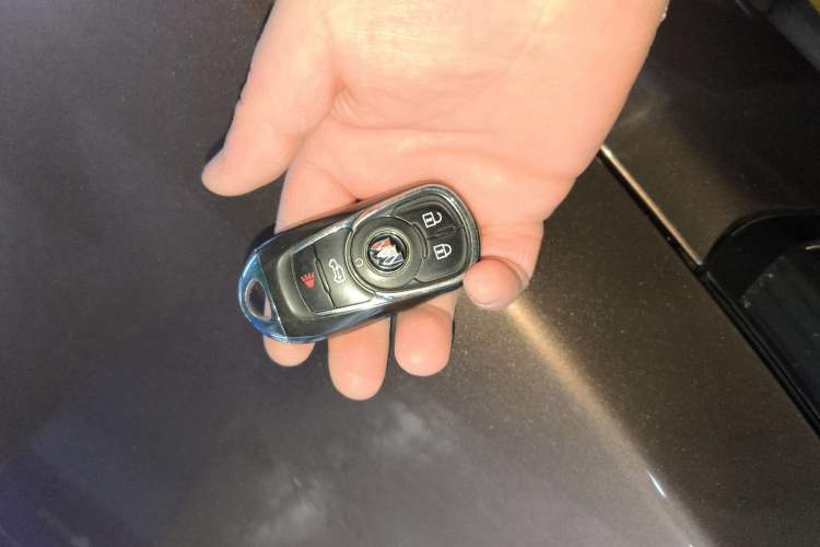 Used Buick GL8 2020 Land Business Class 652T Luxury Model
