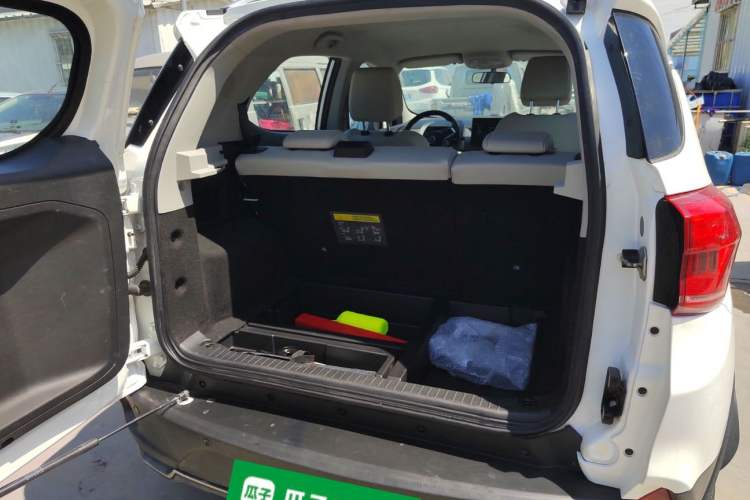 Used BYD Yuan Pro 2021 401 km Luxury Version Trunk