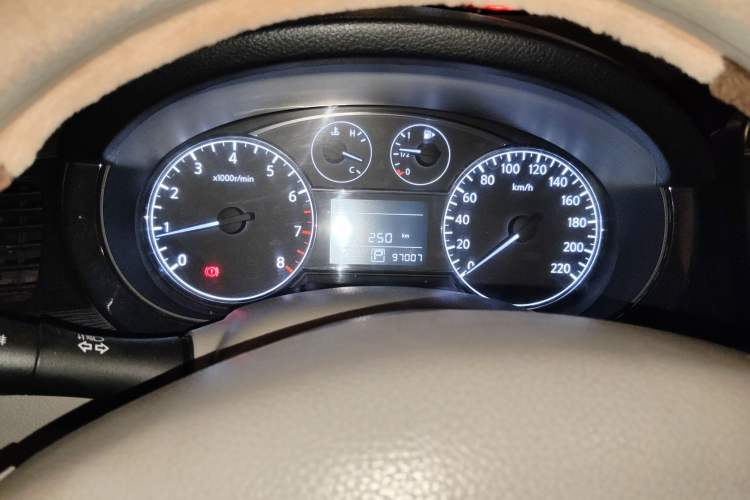Used Nissan Tiida 2011 1.6L CVT Luxury Edition Instrument Cluster