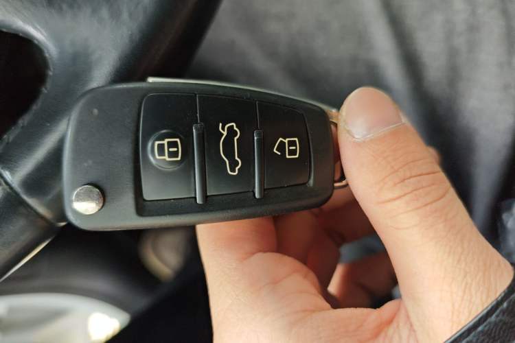 Used Audi A3 2018 30th Anniversary Edition Sportback 35 TFSI Ambition Model Vehicle Key