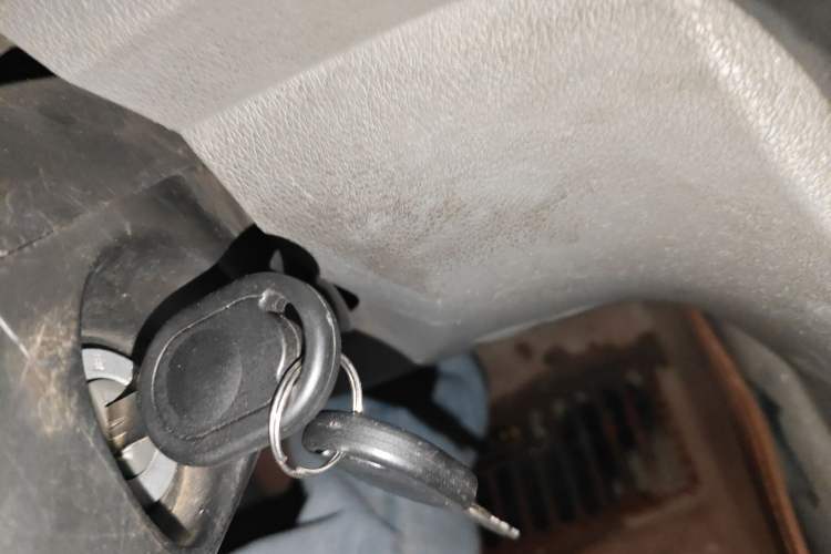 Used Wuling Hongguang 2013 1.5L Base Version