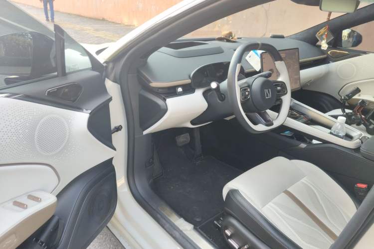 Used Zeekr 007GT 2025 Four-Wheel Drive Intelligent Driving Version 75 kWh
