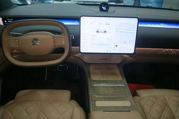 Used Nio ET9 2025 100kWh Signature Edition
