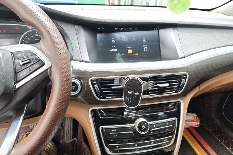 Used Geely Auto Emgrand GT 2017 2.4L Zunya Model