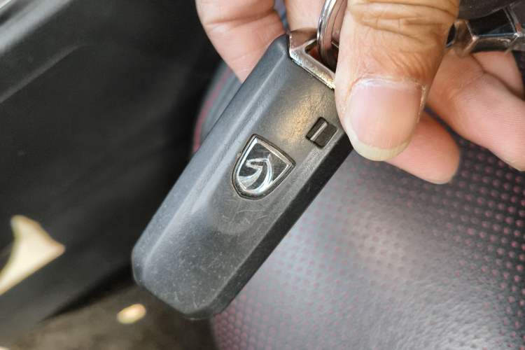 Used Baojun 560 2015 1.8L manual luxury version
