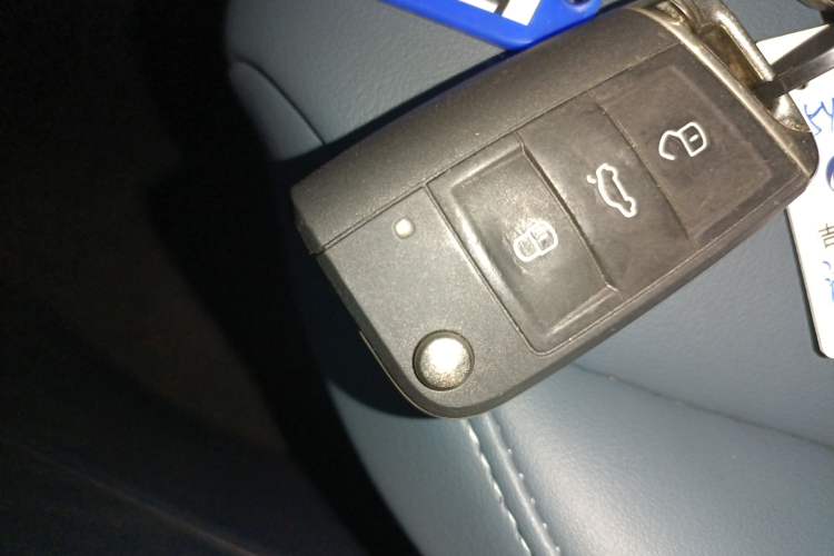 Used Volkswagen Tharu 2024 300TSI Two-Wheel-Drive Moon Luxury Edition