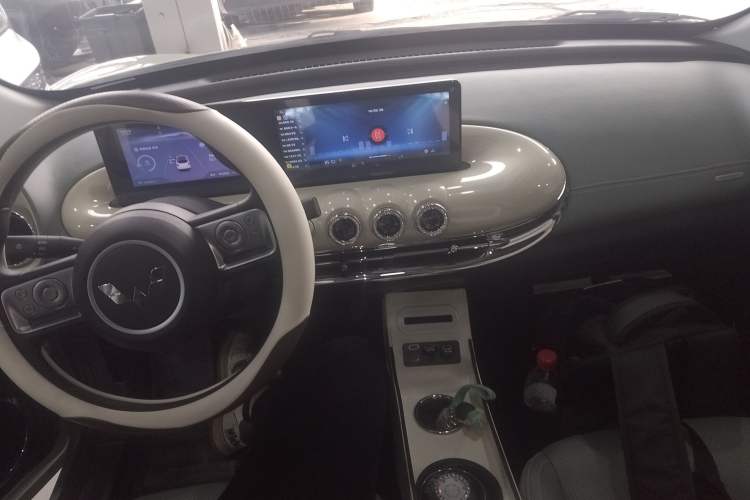 Used Wuling Bingo 2024 333 km Enjoyment Version
