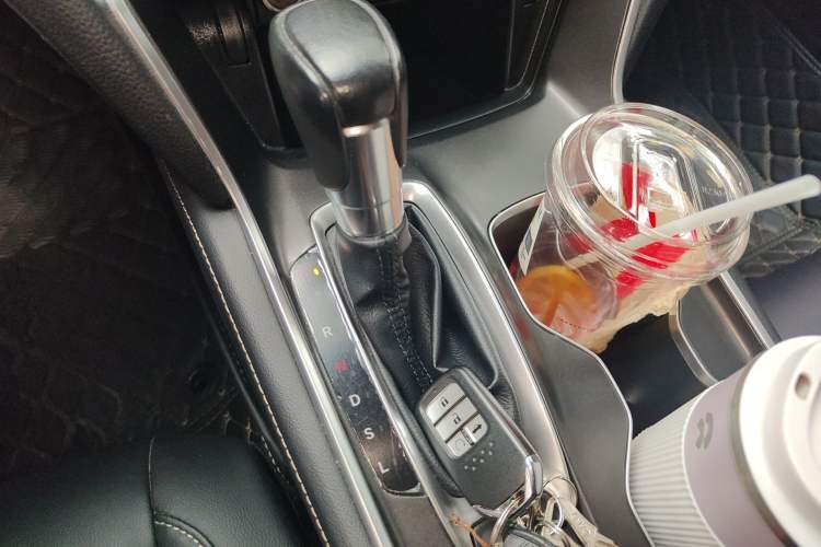 Used Honda Accord 2022 260TURBO Phantom Night · Prestige Edition Gear Lever