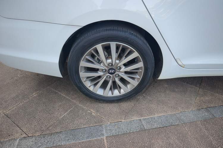 Used Hyundai Mistra 2017 1.8L Automatic Smart GLS China V Standard Right Rear Wheel Hub