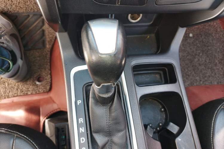 Used Ford Kuga 2017 EcoBoost 180 Two-Wheel-Drive Platinum Edition