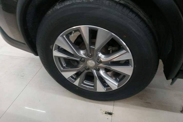 Used Nissan Murano 2019 2.5L XL Two-Wheel Drive Smart Connect Luxury Edition China VI Standard