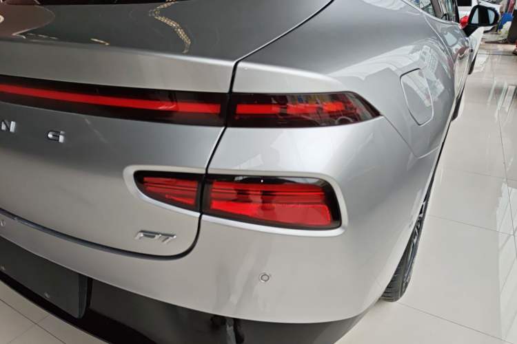 Used XPeng P7 2024 P7i 550 Pro
