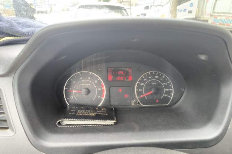 Used Wuling Rongguang 2014 1.2L S Standard Model