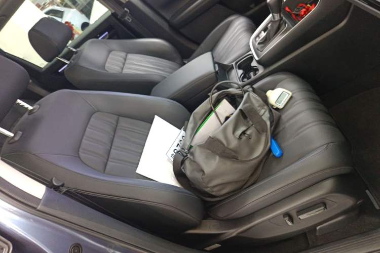 Used Honda Breeze 2023 240TURBO Four-Wheel Drive Luxury Edition 5 Seats Right Front Seat