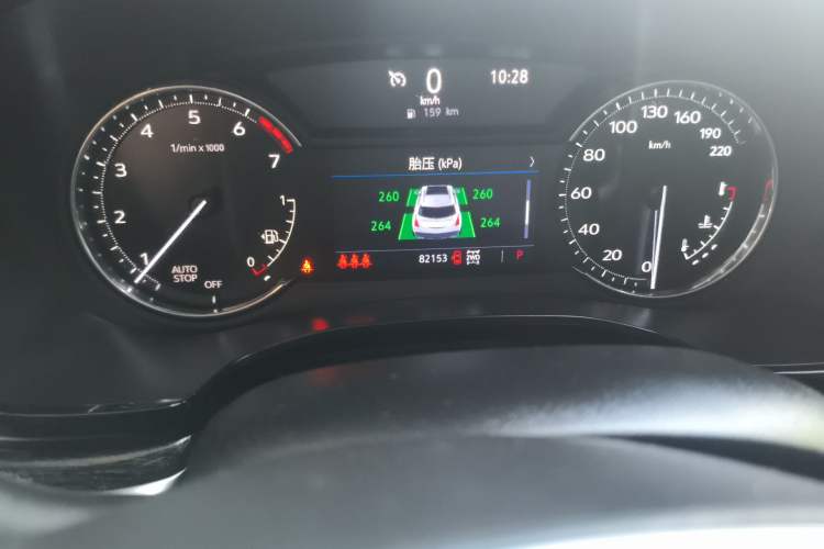 Used Cadillac XT5 2021 2.0T Four-Wheel Drive Luxury Version Odometer Close Up