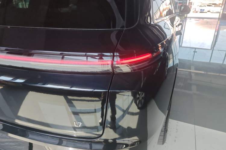 Used Li Auto L7 2023 Air model