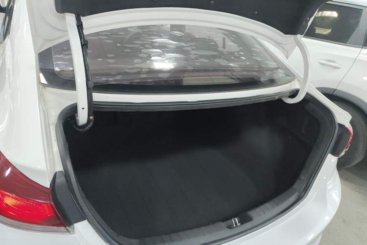 Used Hyundai Elantra (6th Generation / Lingdong) 2018 1.4T Dual-Clutch Xuan Dong · Dynamic Edition