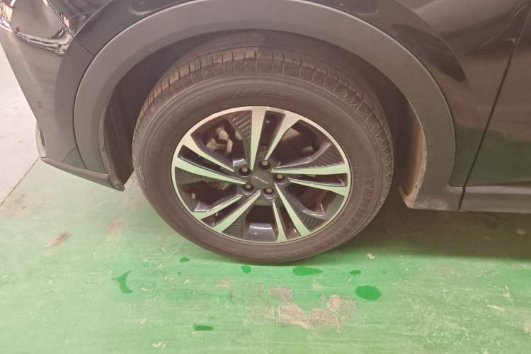 Used JETOUR X70 2023 1.5T DCT Beyond PRO Edition 7 Seats
