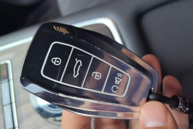 Used Geely Auto Monjaro L 2025 Dongfang Yao 2.0TD Automatic Lanxing Edition Vehicle Key