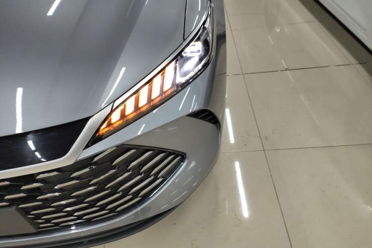 Used BYD Qin PLUS 2025 DM-i Smart Drive 55KM Leading Model