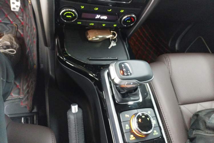 Used BAIC Off-Road BJ80 2020 3.0T Automatic Supreme Edition Gear Lever