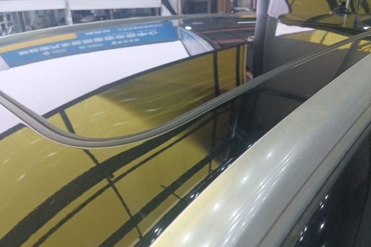 Used Wey VV6 2018 2.0T Two-Wheel-Drive Ultra-Luxury Version China V Standard