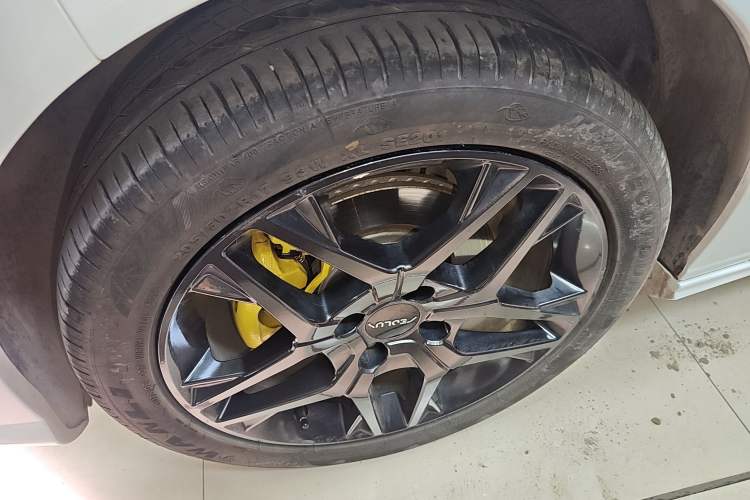 Used Dongfeng Aeolus Yixuan 2023 Mach Edition 1.5T Automatic Dream-Chasing Rider Version