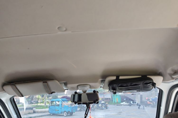 Used Karry Jiangtun E7 2024 Mingchuan 7-Seater Model Headliner