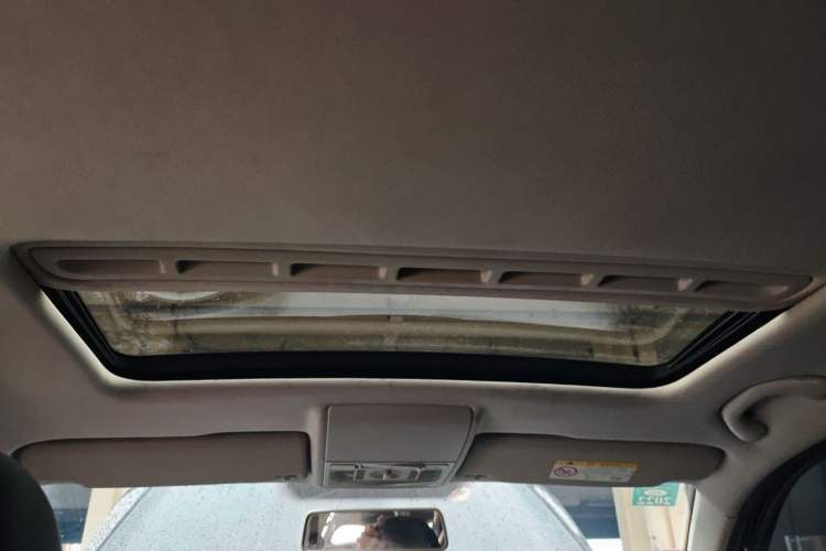 Used Volkswagen Lavida 2017 1.6L Automatic Comfort Edition
