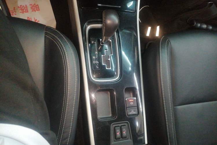 Used Mitsubishi Outlander 2020 2.0L Two-Wheel Drive Enjoyment Version 5 Seats
