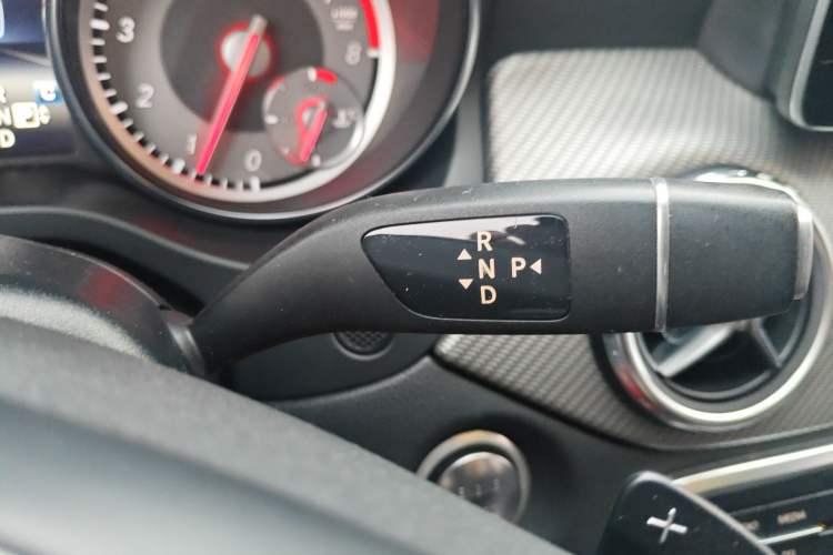 Used Mercedes-Benz GLA 2016 GLA 200 Fashion Model
