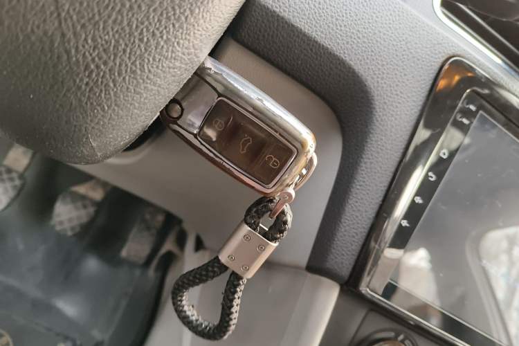 Used Skoda Rapid 2015 1.4L Manual Smart Selection Model