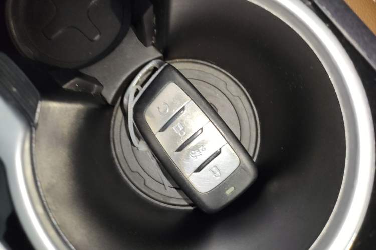 Used Changan CS95 2017 2.0T Two-Wheel Drive Zhitu Edition