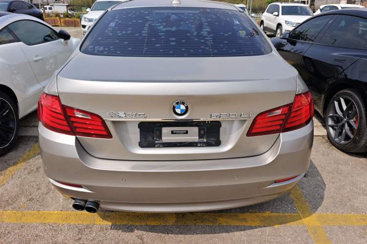 Used BMW 5 Series 2014 520Li Elegant Model
