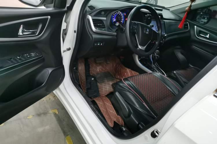 Used Honda Crider 2016 1.8L CVT Luxury Edition
