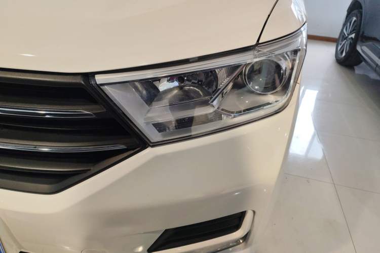 Used Wuling Hongguang 2021 1.5L Facelift S Comfort Version Hydraulic Power Steering LAR Left Front Headlight