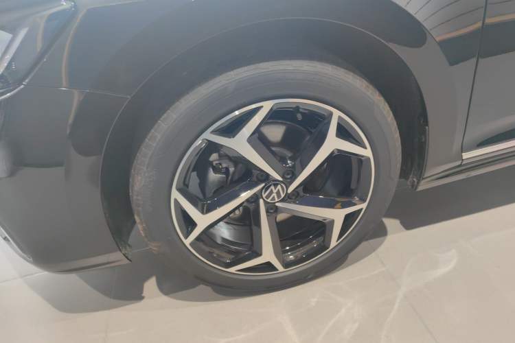 Used Volkswagen Passat 2026 Model, Outstanding 380TSI Xingkong Longteng Edition