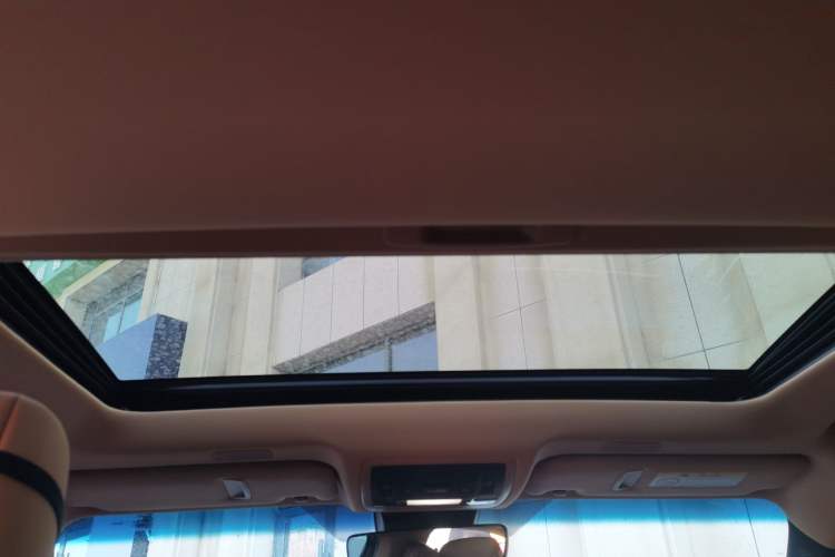 Used Lexus ES 2024 200 Premium Edition Headliner