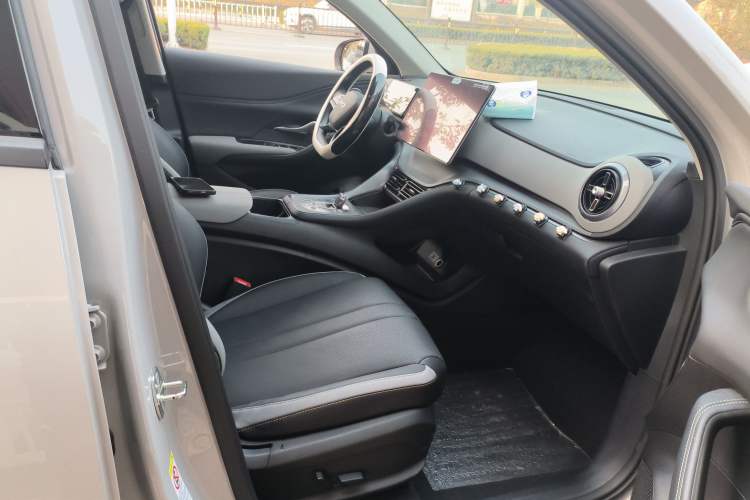 Used BYD Sealion 05 DM-i 2025 DM-i 115KM Flagship Model Right Front Seat