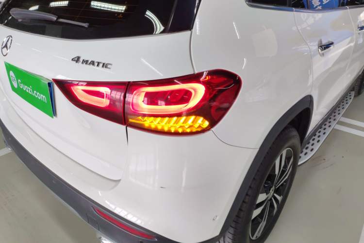 Used Mercedes-Benz GLA 2022 Facelifted GLA 200 Exterior 3