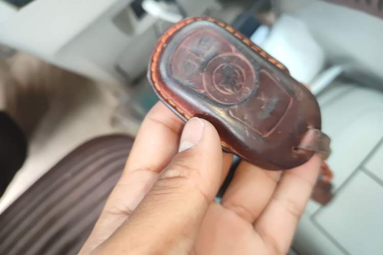 Used Buick GL8 2020 Land Business Class 652T Luxury Model Vehicle Key