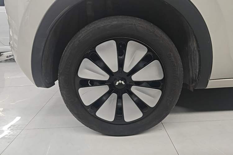 Used Wuling Bingo 2024 333 km Enjoyment Version
