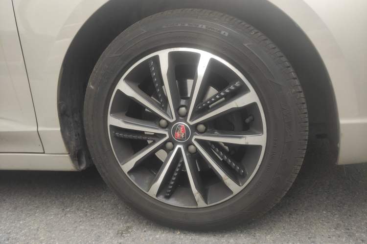 Used Roewe i5 2020 1.5L Manual 4G Connect Leehao Flagship Edition