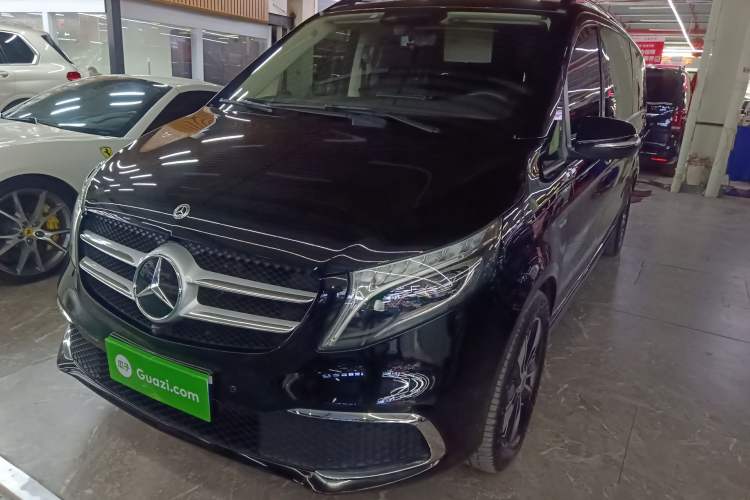 Used Mercedes-Benz V-Class 2021 V 260 L Long Wheelbase Prestige Edition