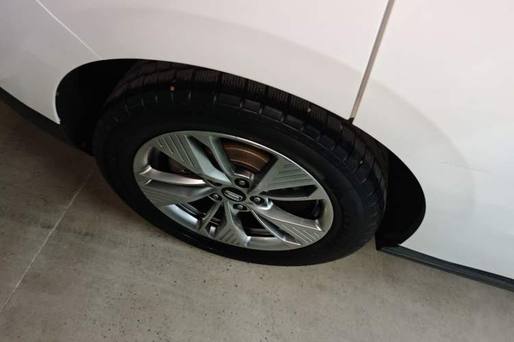 Used Bestune NAT 2023 PRO Comfortable Travel Battery-Swap Version 401km Right Rear Wheel Hub