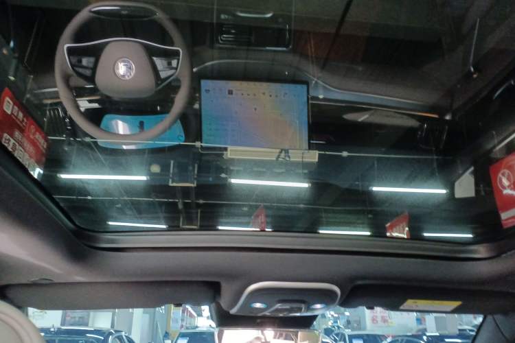 Used BYD Tang New Energy 2024 DM-i Glory Edition 112KM Flagship Model