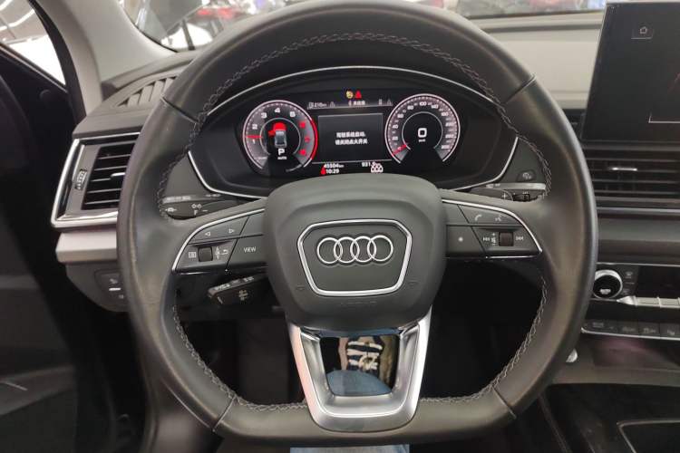Used Audi Q5L 2022 40T Luxury Dynamic Model
